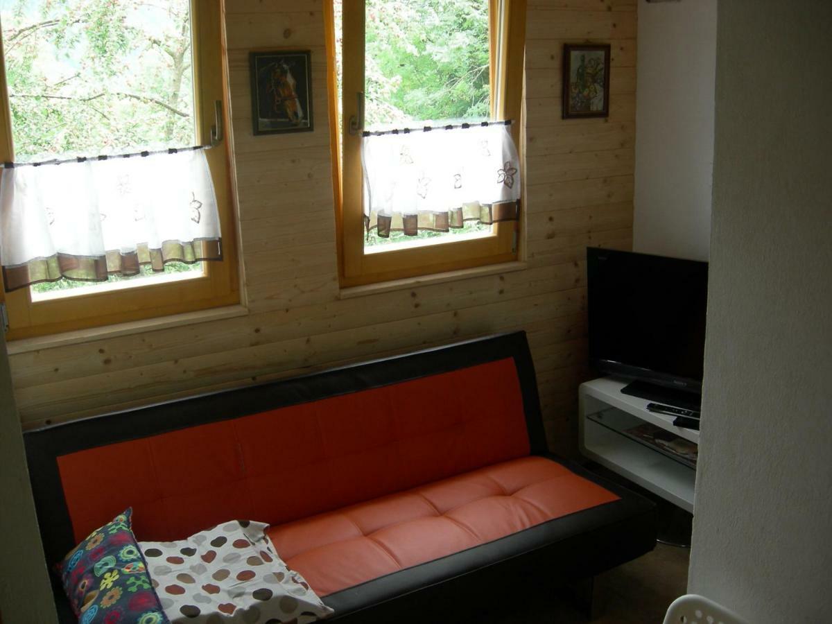 Apartma Nadiza Borjana107 Luaran gambar